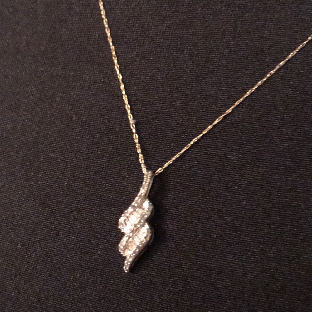 Diamond necklace